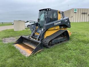 2019 John Deere 331G