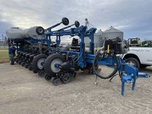 2024 Kinze 5900
