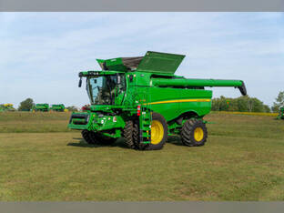2024 John Deere S760