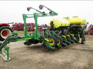 2021 John Deere 1775NT