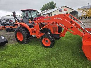 2011 Kubota L3800