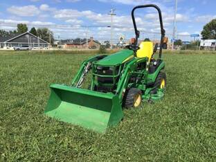 2018 John Deere 1025R