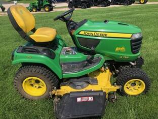 2021 John Deere X758