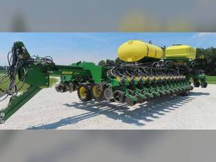 2022 John Deere DB60