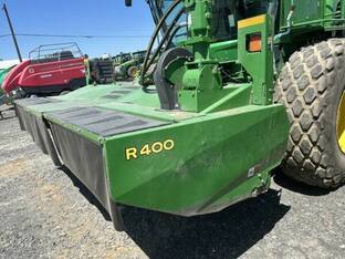 2022 John Deere R400