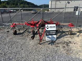 2010 Massey-Ferguson 1617