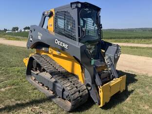 2023 John Deere 333G