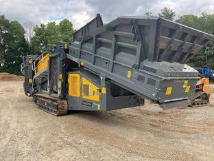 2023 Rubble Master HS5000M