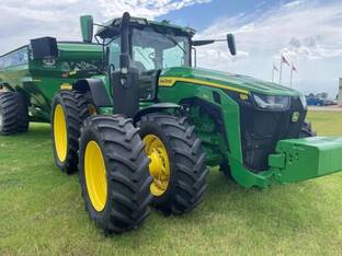 2023 John Deere 8R 310