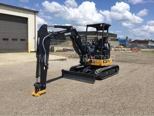 2023 John Deere 35 P