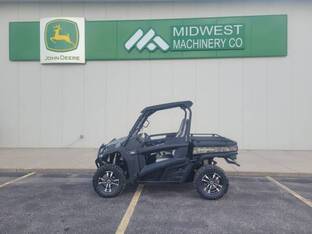 2012 John Deere GATOR RSX 850I