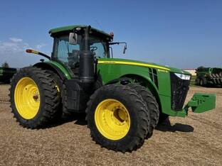 2014 John Deere 8245R