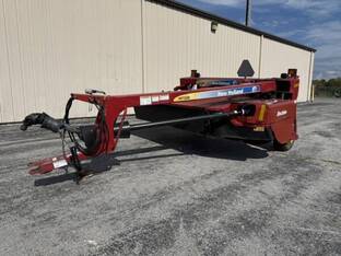 2015 New Holland H7320