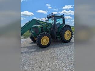 2011 John Deere 7330 Premium