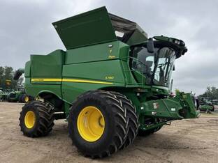 2023 John Deere S780