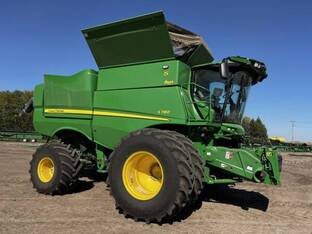 2023 John Deere S780