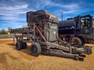 2021 LOEWEN MFG HONEY-LOADER 4500