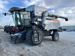 2008 Gleaner R75