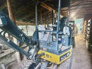 2021 John Deere 30G