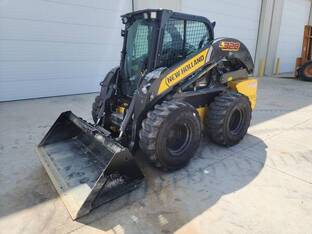 2023 New Holland L328