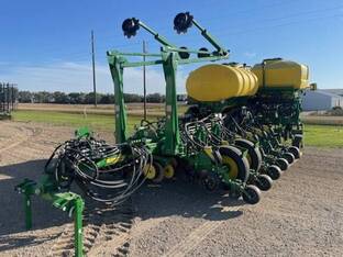 2025 John Deere 1775NT