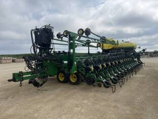 2014 John Deere DB90