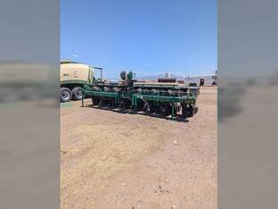 2022 Great Plains YP825A3P