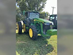 2023 John Deere 8R 310