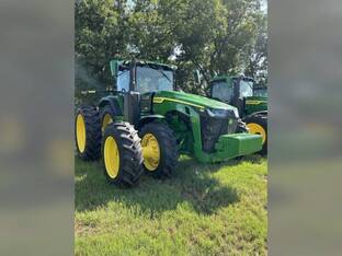 2023 John Deere 8R 340