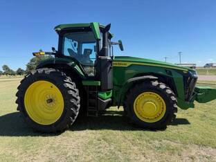 2024 John Deere 8R 230