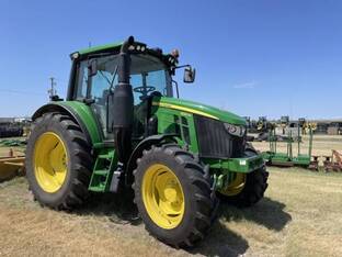 2023 John Deere 6120M