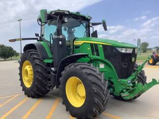 2022 John Deere 7R 310