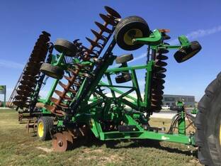 2020 John Deere 2633