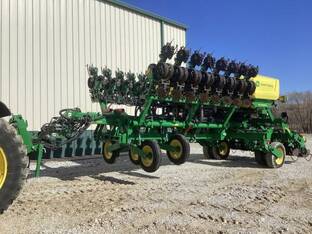 2023 John Deere 1795