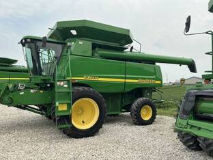 2005 John Deere 9760 STS