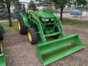 2023 John Deere 4052M