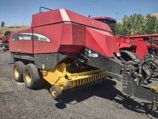 2002 New Holland BB960A