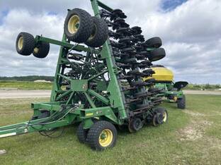 2001 John Deere 1860