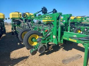 2024 John Deere 1775NT