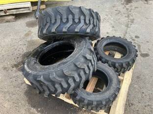 John Deere R4 TIRES FOR 2025R