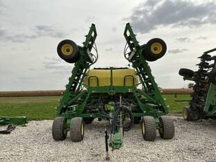 2021 John Deere N542C