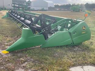 2011 John Deere 635F