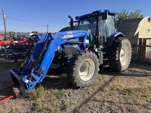 2017 New Holland T6.165 T4B