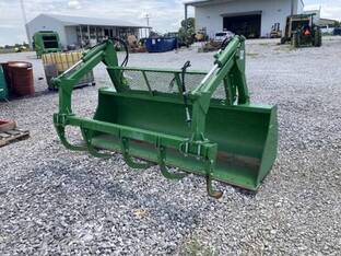 John Deere GRAPPLE