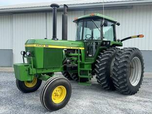 1977 John Deere 4430