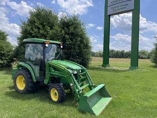 2023 John Deere 3046R