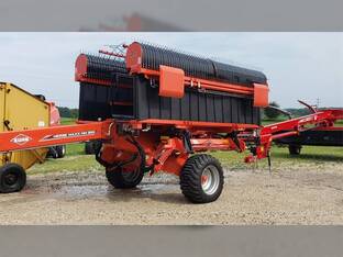 2025 Kuhn MERGE MAXX 890
