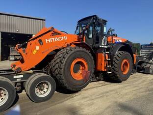 2025 Hitachi ZW370-6
