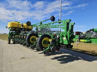 2025 John Deere 1775NT