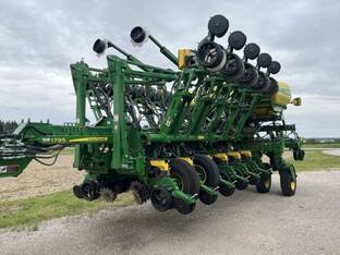 2019 John Deere 1795